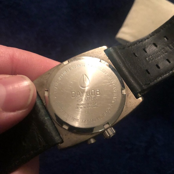 Used Nixon day job “the clerk” watch - Picture 5 of 5